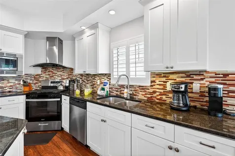 255 104th Avenue Treasure Island FL 33706