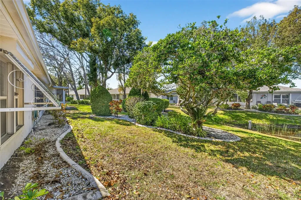 735 Mcdaniel Street Sun City Center FL 33573