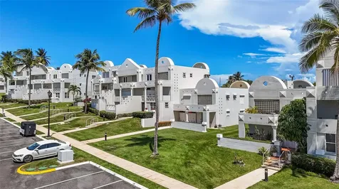 M1 Costa Dorada Dorado PR 00646