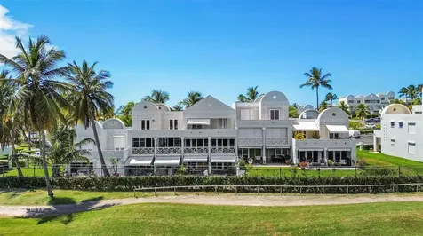 M1 Costa Dorada Dorado PR 00646