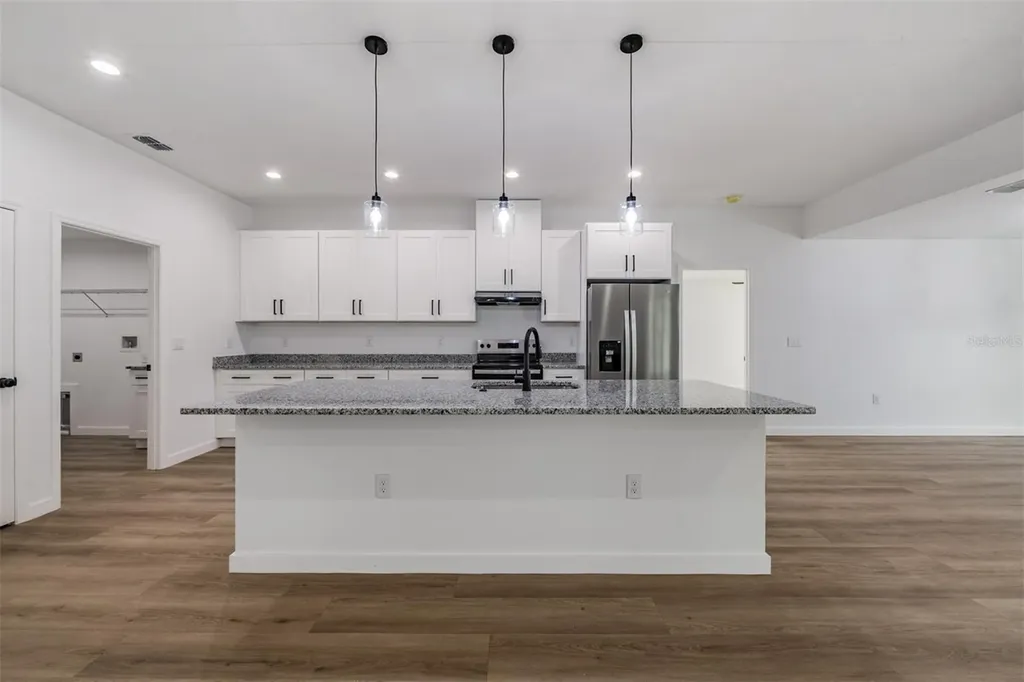 38086 Countryside Place Dade City FL 33525