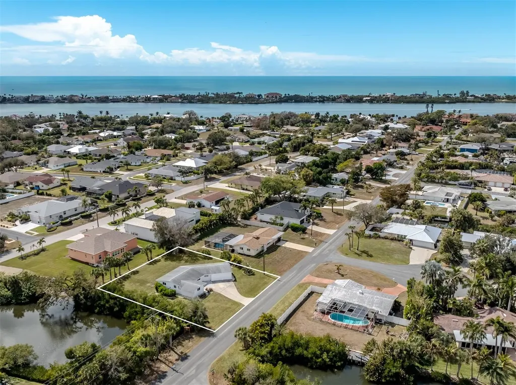 107 Sorrento Drive Osprey FL 34229