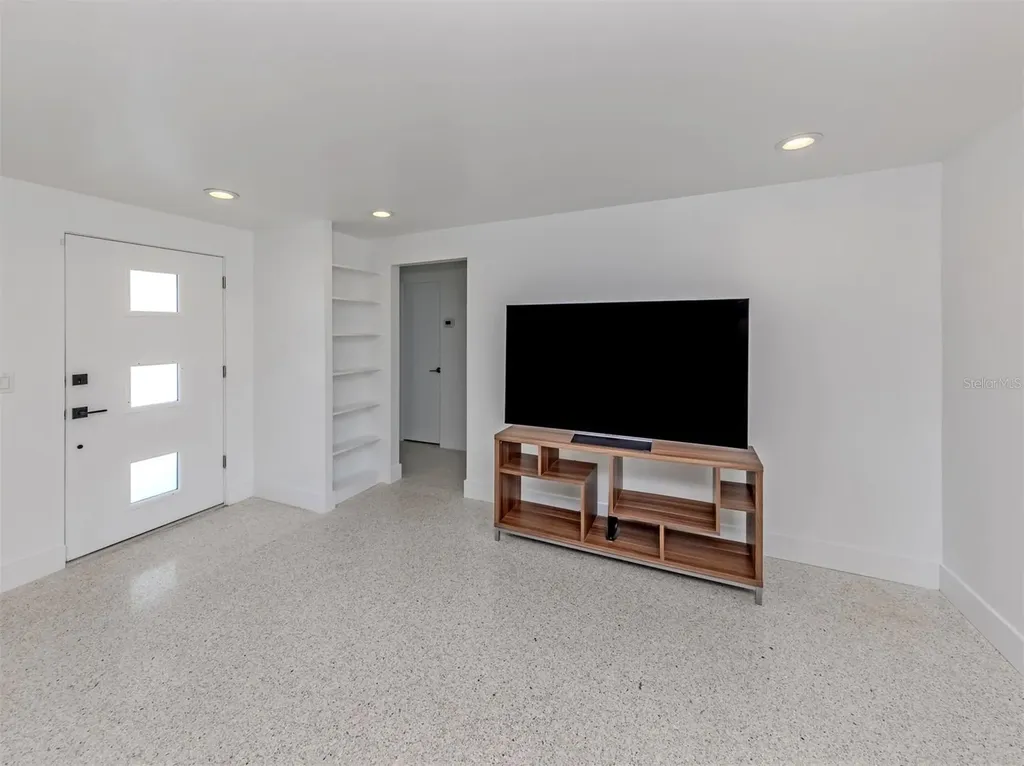 107 Sorrento Drive Osprey FL 34229