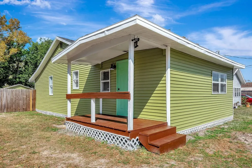 3016 17th Street E Bradenton FL 34208