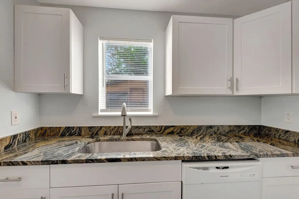 3016 17th Street E Bradenton FL 34208