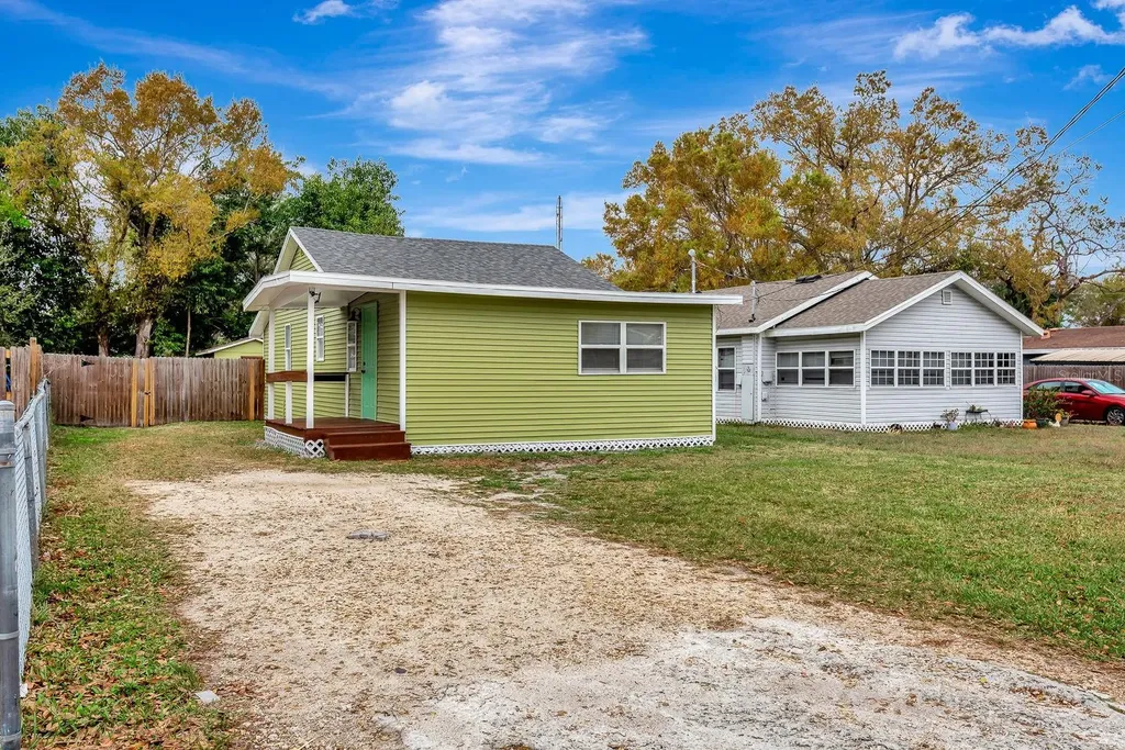 3016 17th Street E Bradenton FL 34208