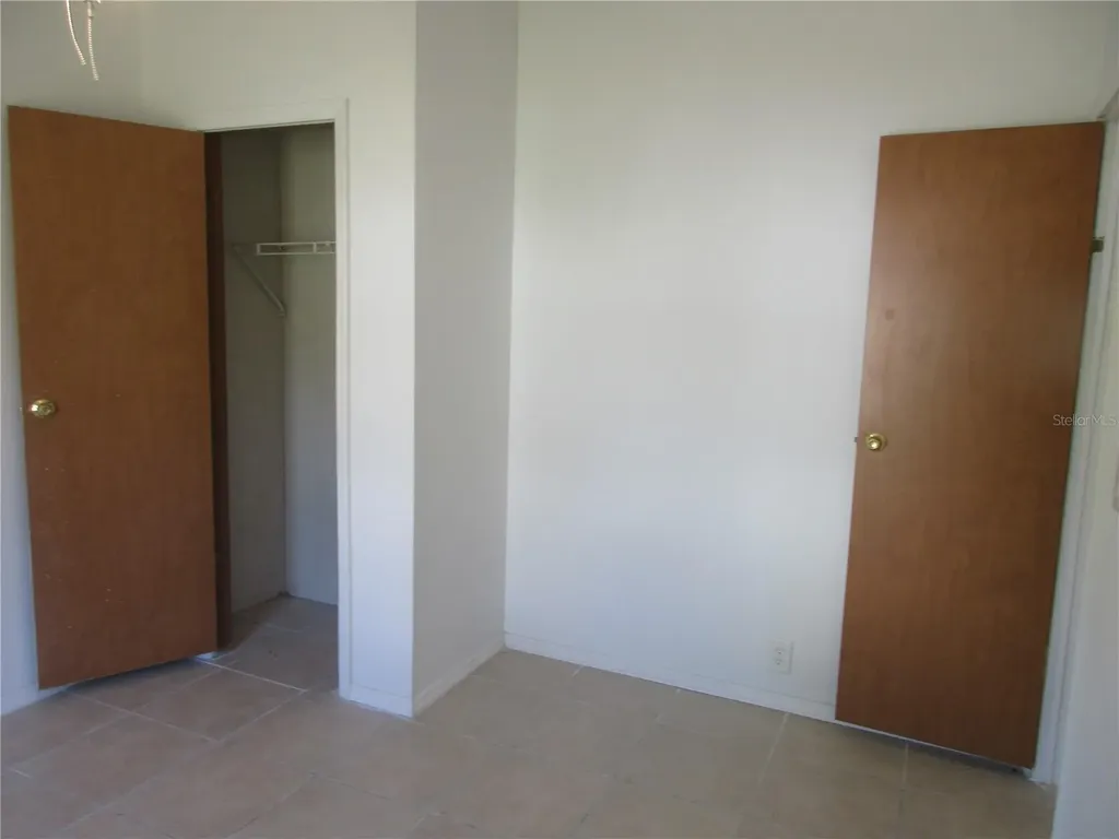 18601 SE 24th Lane Ocklawaha FL 32179