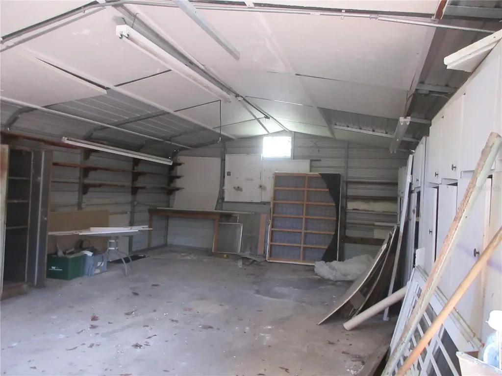 18601 SE 24th Lane Ocklawaha FL 32179