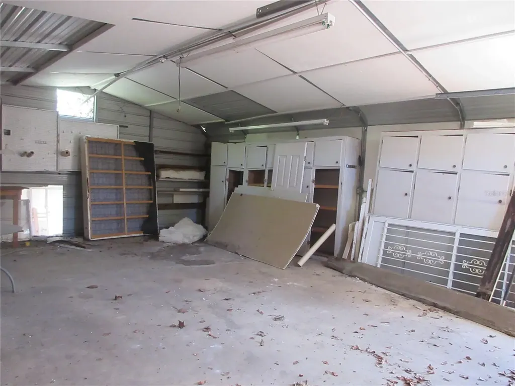 18601 SE 24th Lane Ocklawaha FL 32179