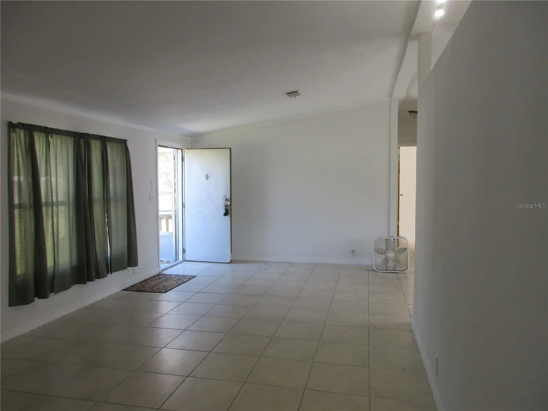 18601 SE 24th Lane Ocklawaha FL 32179