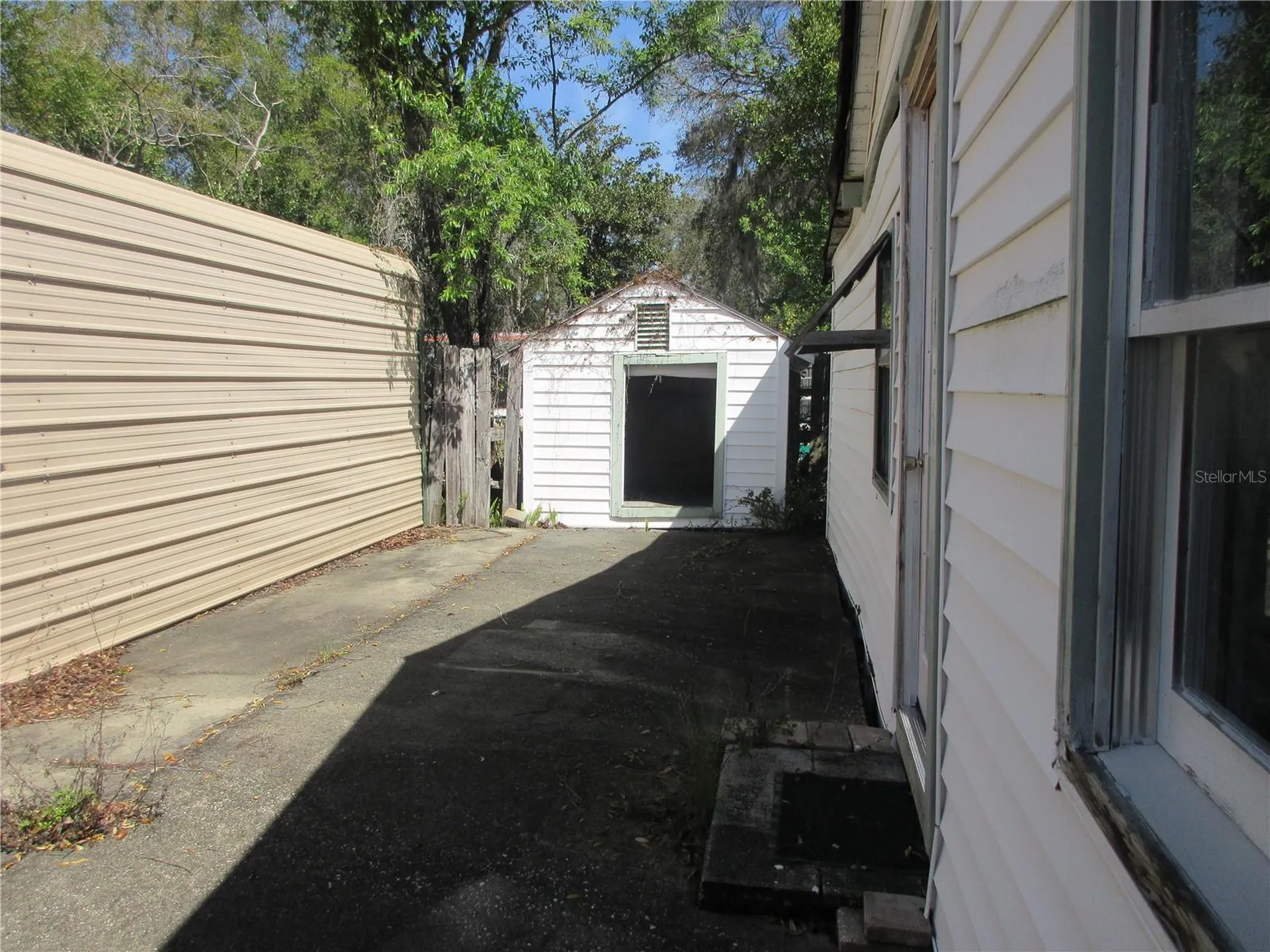 18601 SE 24th Lane Ocklawaha FL 32179
