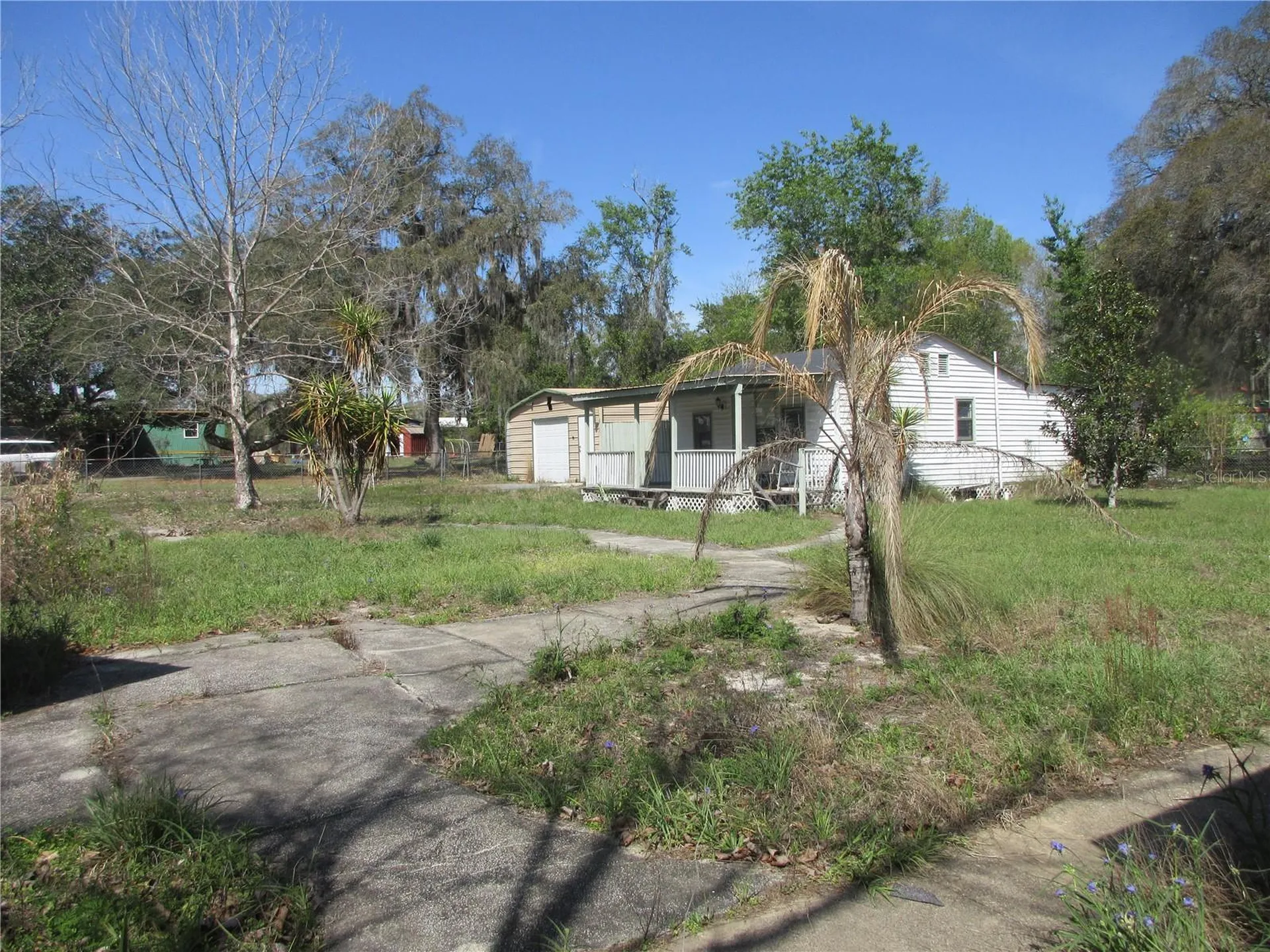 18601 SE 24th Lane Ocklawaha FL 32179