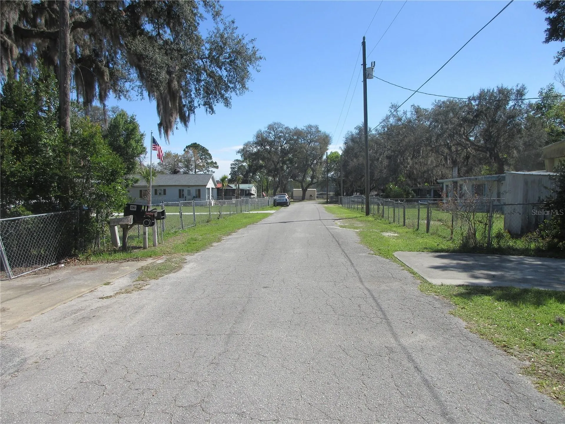 18601 SE 24th Lane Ocklawaha FL 32179
