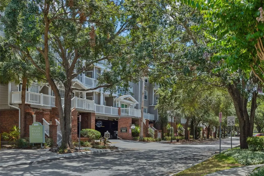 800 S Dakota Avenue Tampa FL 33606