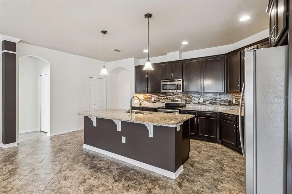 31518 Bearded Oak Drive Wesley Chapel FL 33543