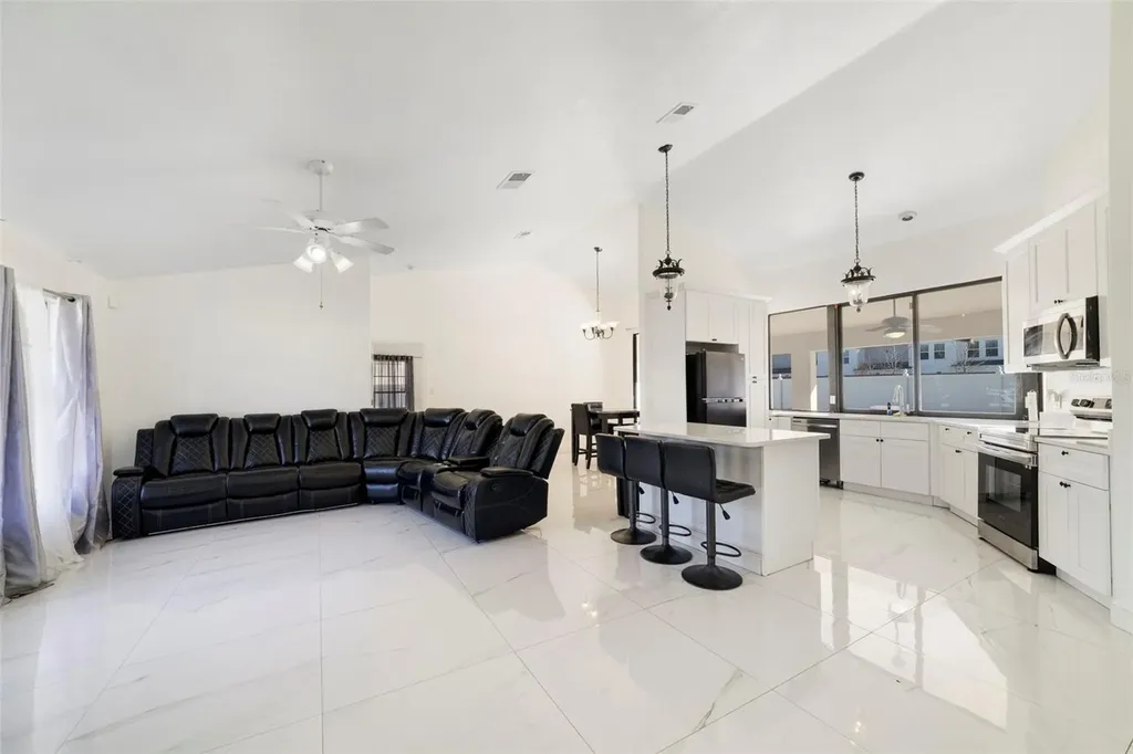 247 Competition Drive Kissimmee FL 34743