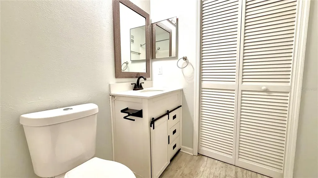 4332 S Kirkman Road Orlando FL 32811