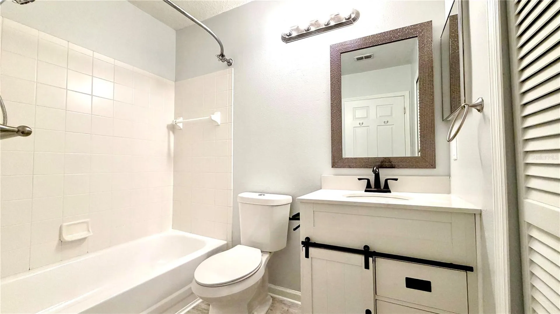 4332 S Kirkman Road Orlando FL 32811
