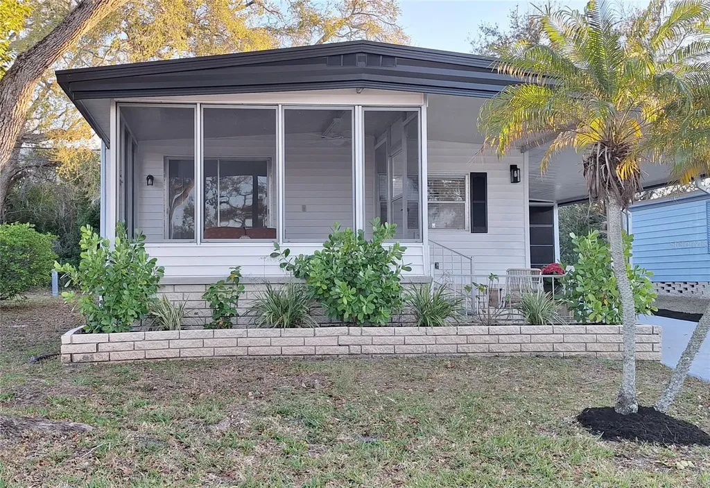 50 Dogwood Court Safety Harbor FL 34695