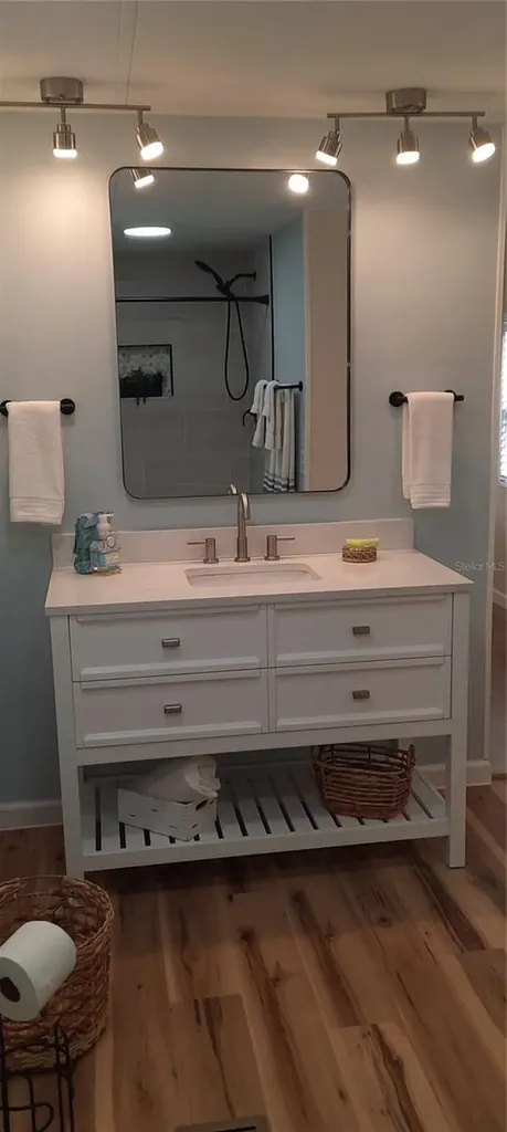 50 Dogwood Court Safety Harbor FL 34695