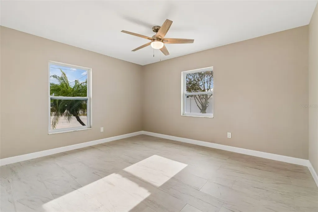 729 Spanish Main Drive Apollo Beach FL 33572