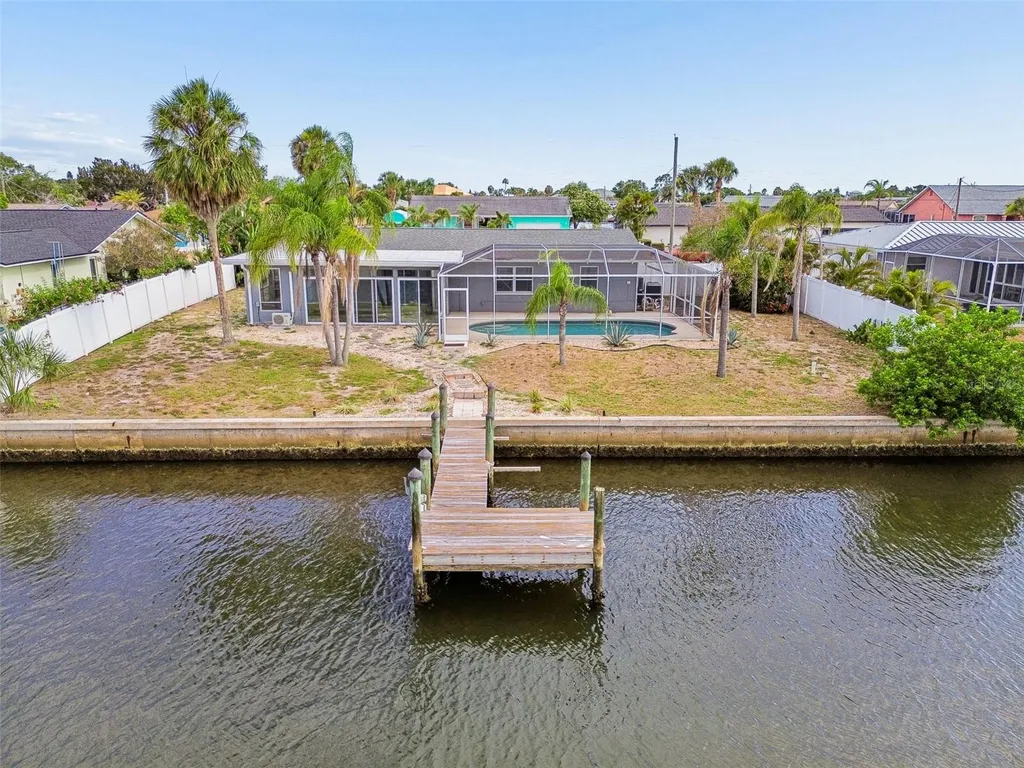 729 Spanish Main Drive Apollo Beach FL 33572