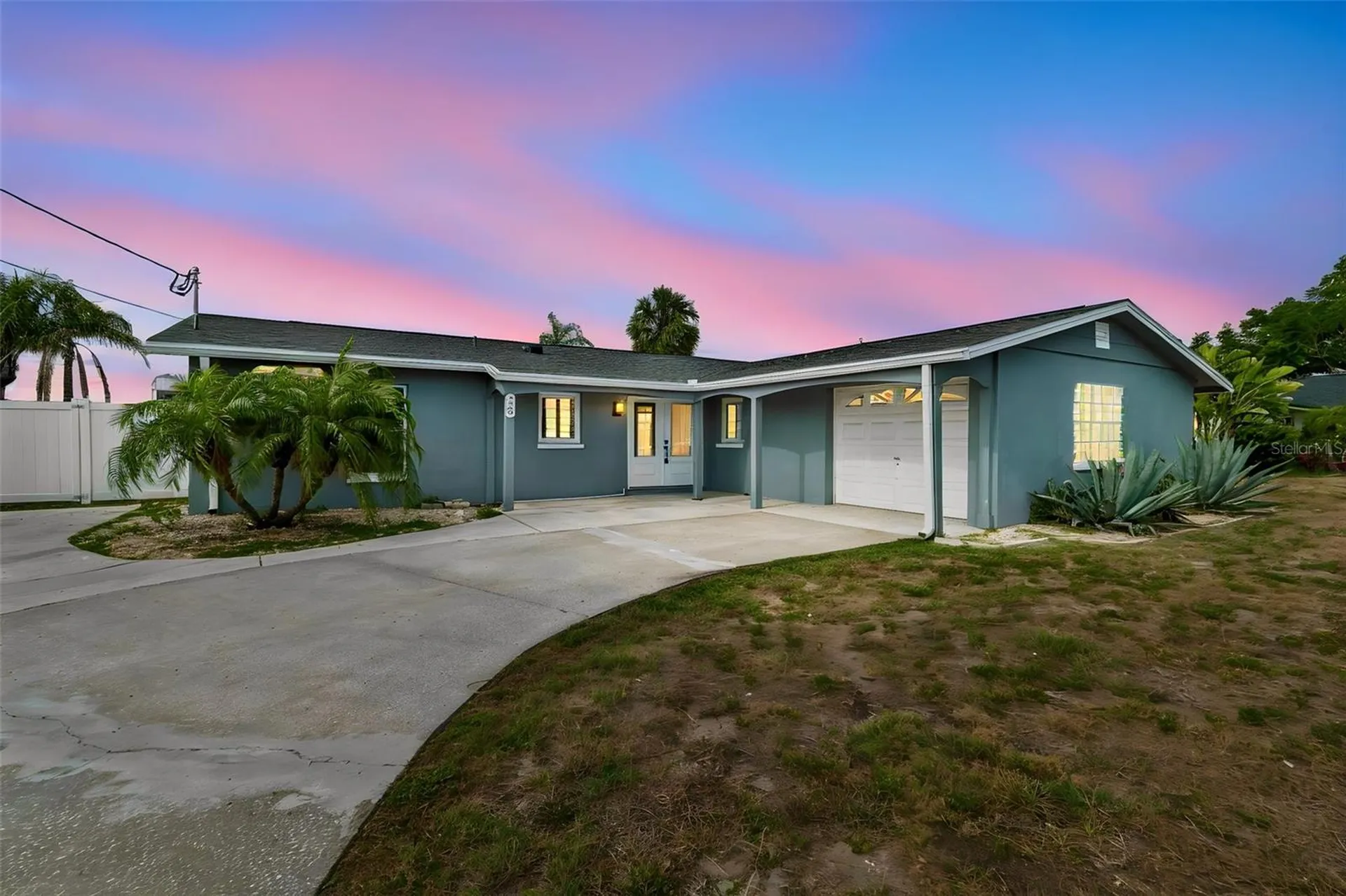 729 Spanish Main Drive Apollo Beach FL 33572