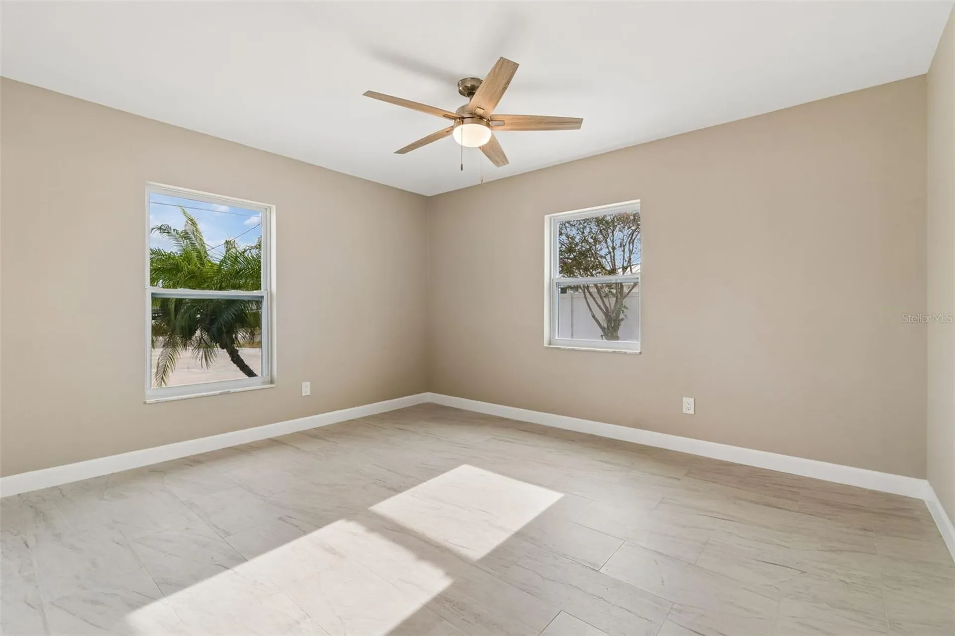 729 Spanish Main Drive Apollo Beach FL 33572