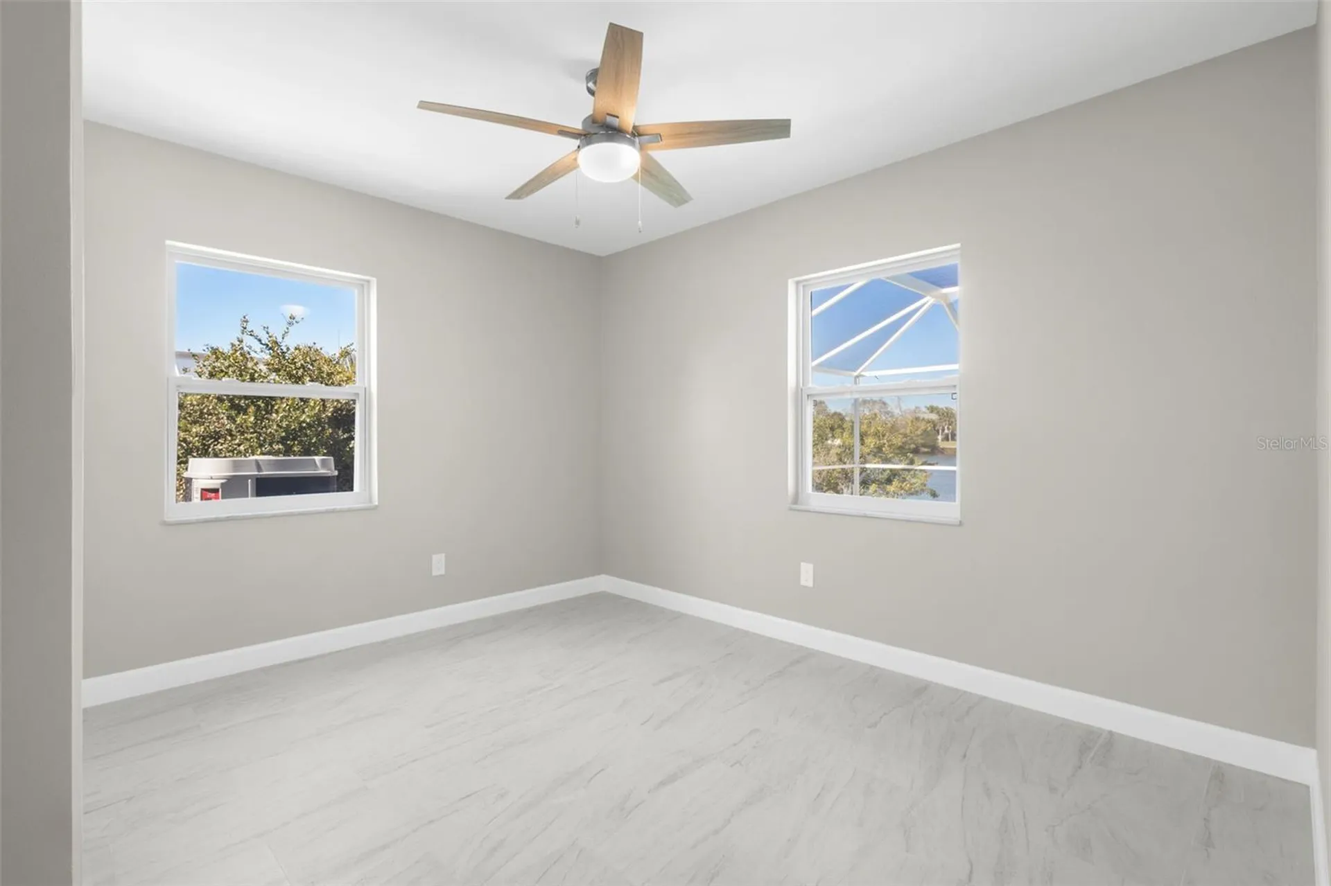 729 Spanish Main Drive Apollo Beach FL 33572