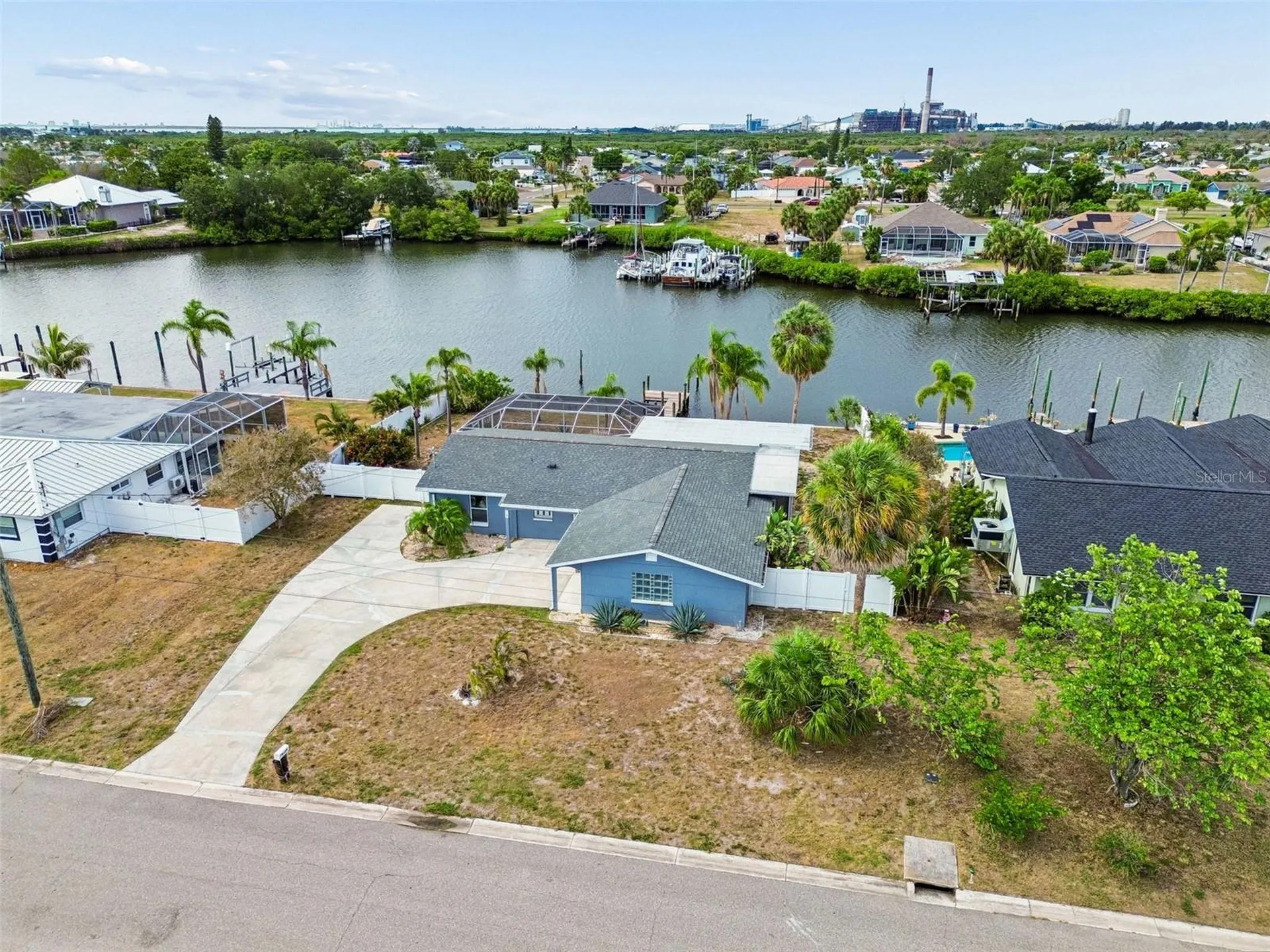 729 Spanish Main Drive Apollo Beach FL 33572