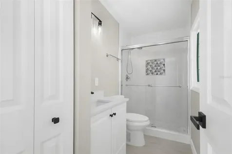 729 Spanish Main Drive Apollo Beach FL 33572