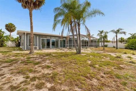 729 Spanish Main Drive Apollo Beach FL 33572
