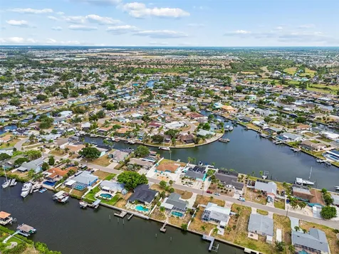 729 Spanish Main Drive Apollo Beach FL 33572