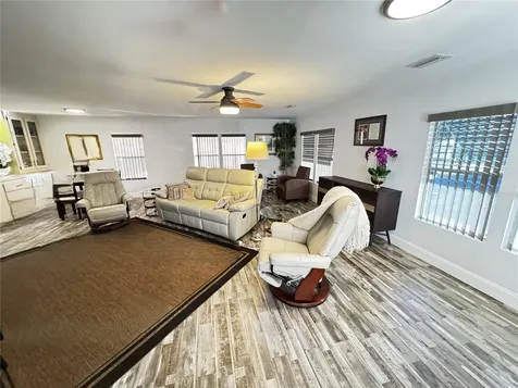 3401 Wax Myrtle Circle Zellwood FL 32798