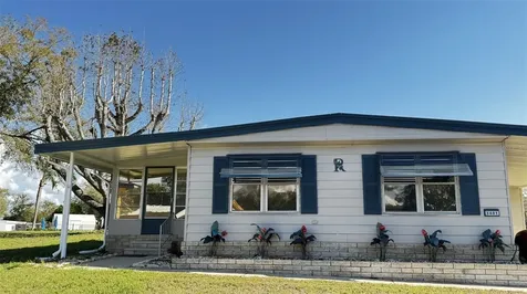 3401 Wax Myrtle Circle Zellwood FL 32798