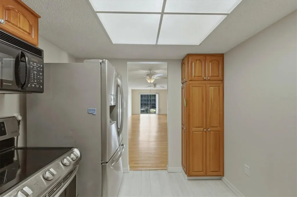 4143 Heron Way Bradenton FL 34205