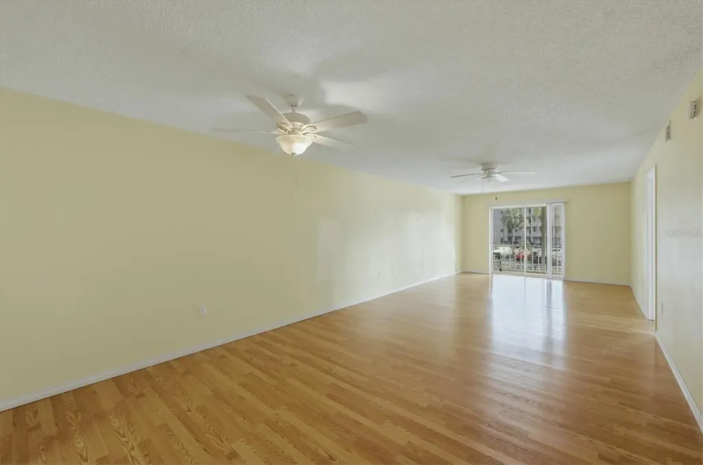 4143 Heron Way Bradenton FL 34205