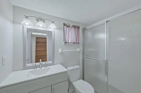 4143 Heron Way Bradenton FL 34205
