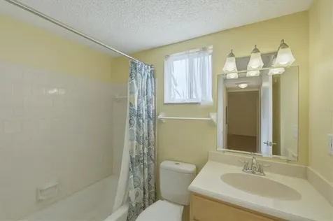 4143 Heron Way Bradenton FL 34205