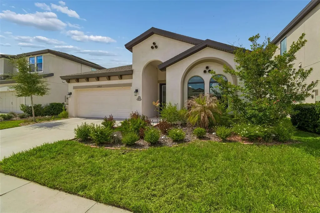 12453 Horseshoe Bend Drive Lithia FL 33547