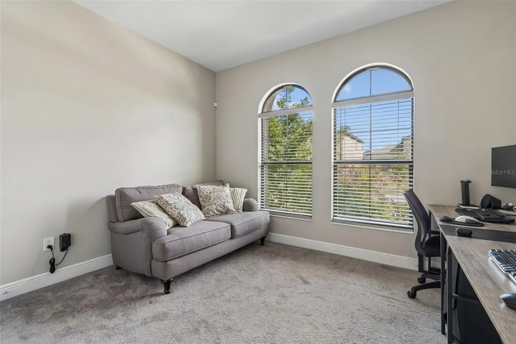 12453 Horseshoe Bend Drive Lithia FL 33547