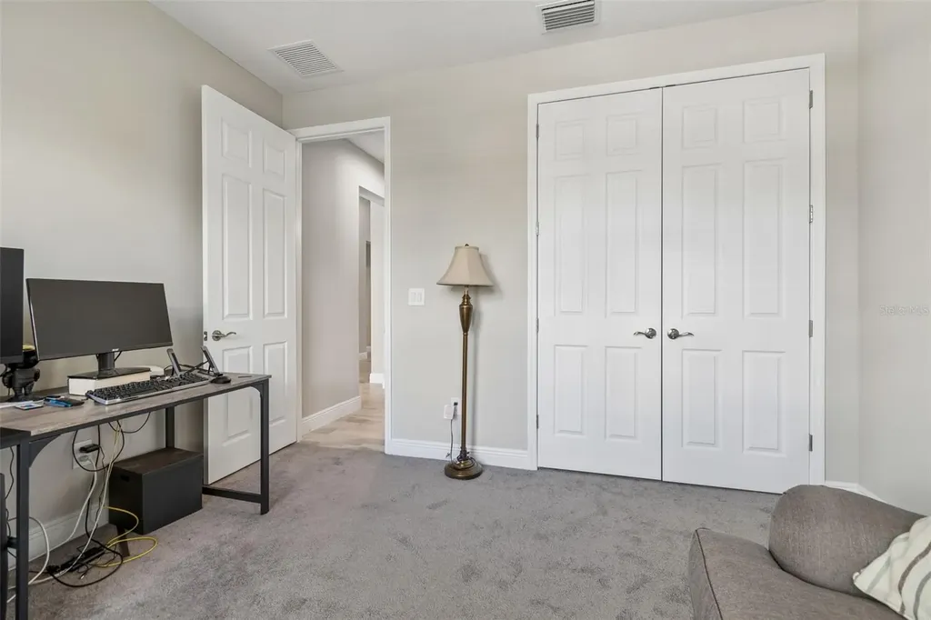 12453 Horseshoe Bend Drive Lithia FL 33547