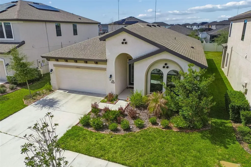 12453 Horseshoe Bend Drive Lithia FL 33547