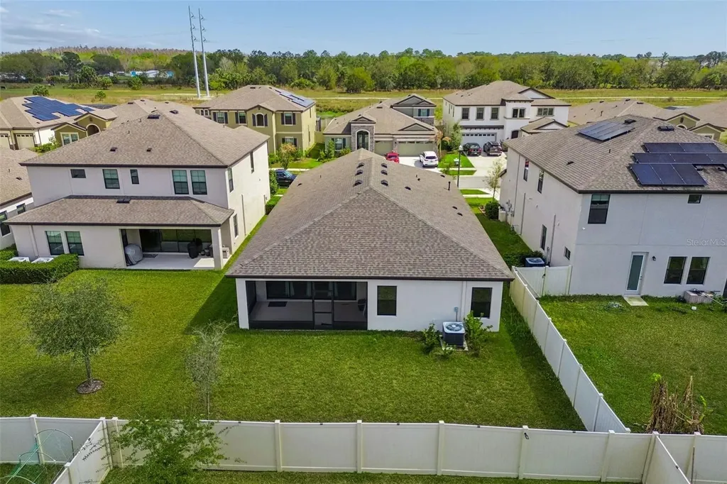 12453 Horseshoe Bend Drive Lithia FL 33547