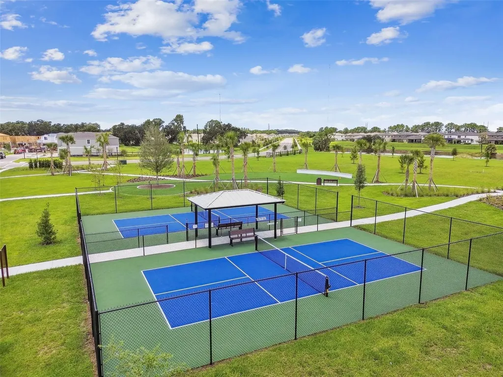 12453 Horseshoe Bend Drive Lithia FL 33547