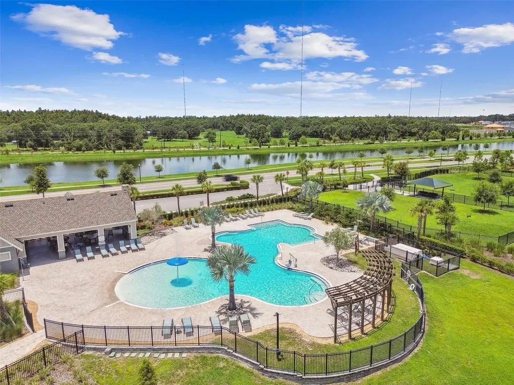 12453 Horseshoe Bend Drive Lithia FL 33547