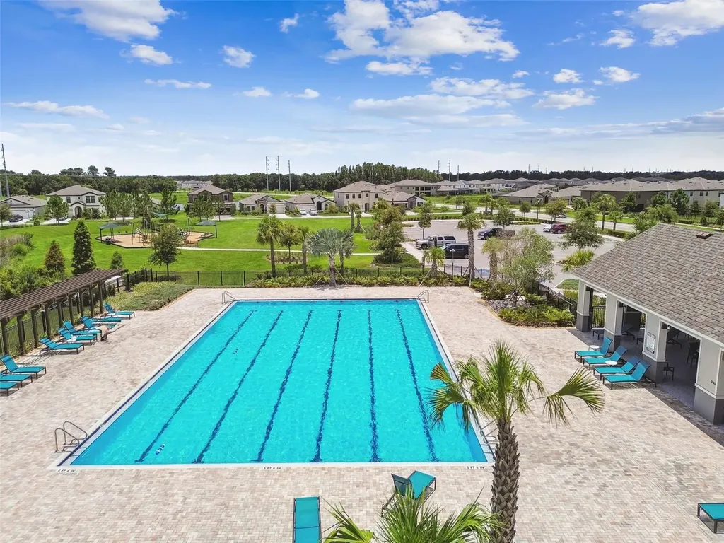 12453 Horseshoe Bend Drive Lithia FL 33547
