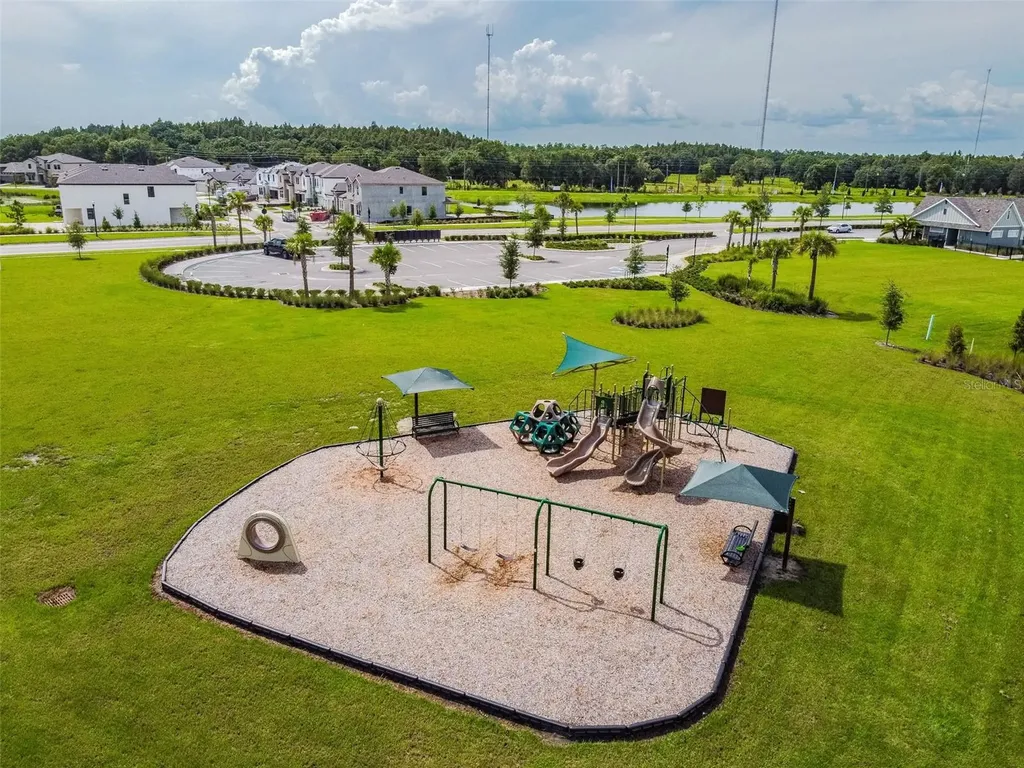 12453 Horseshoe Bend Drive Lithia FL 33547