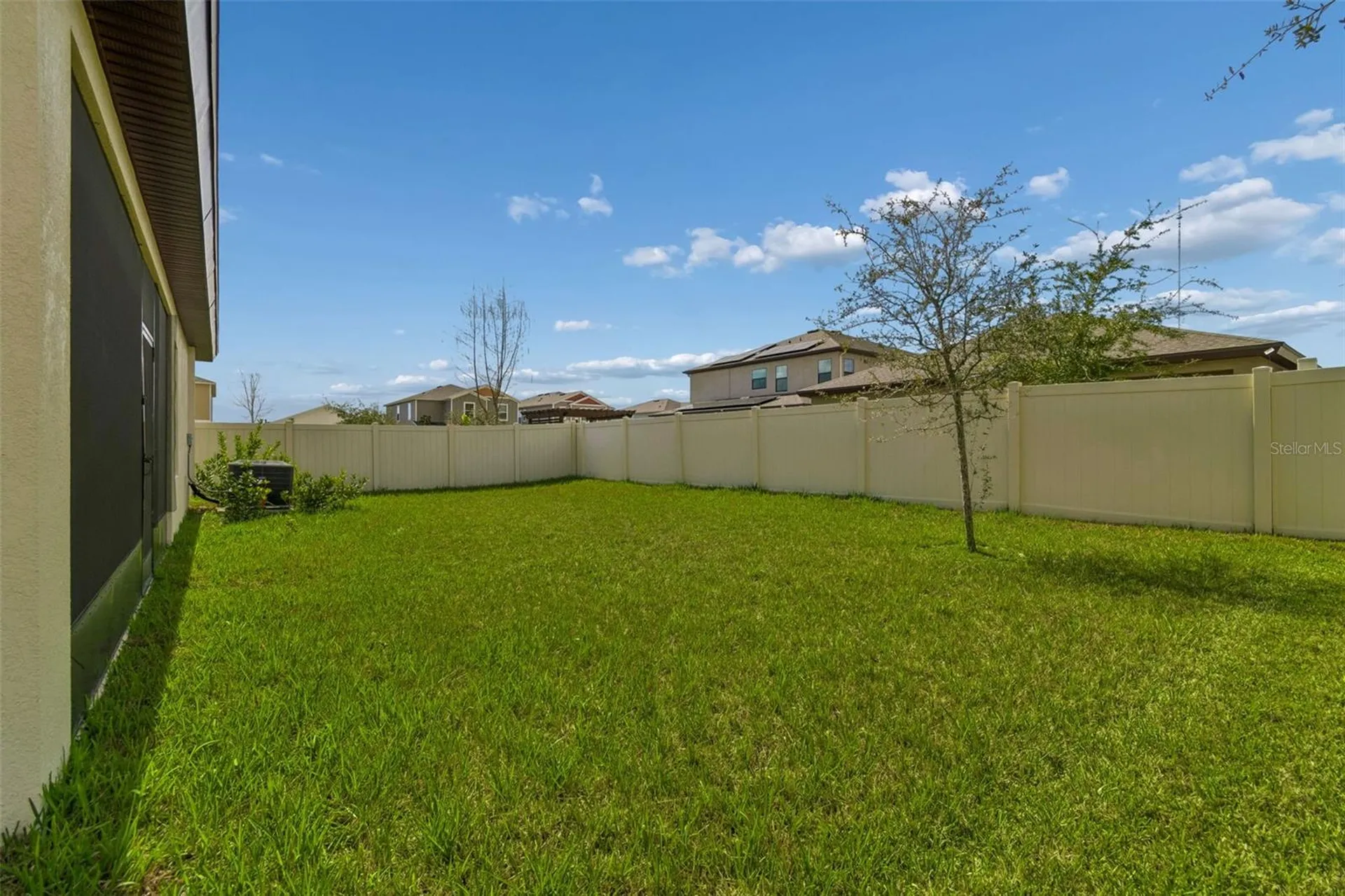 12453 Horseshoe Bend Drive Lithia FL 33547