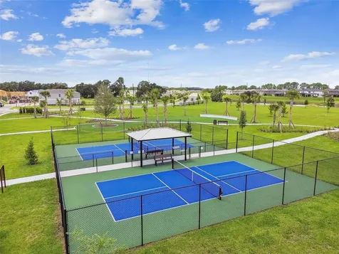 12453 Horseshoe Bend Drive Lithia FL 33547